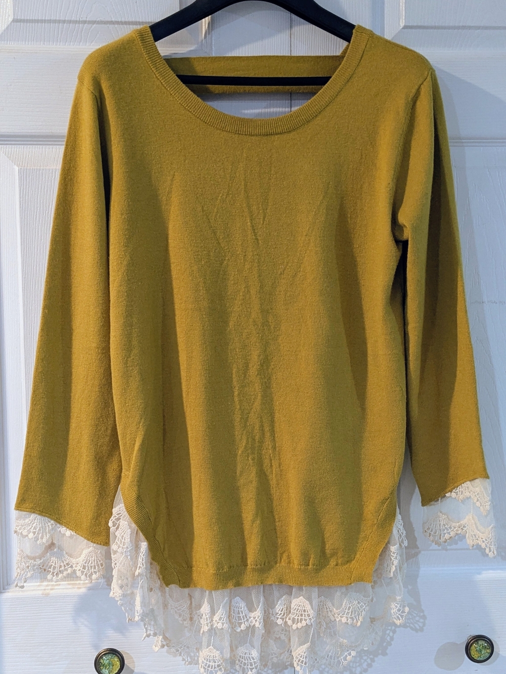 Mustard Lace-Hem Lightweight Sweater Top